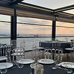 - Tuzla Bay By Ihg Estambul