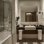 - Tuzla Bay By Ihg 4* Estambul