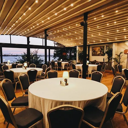 - Tuzla Bay, An Ihg 4*