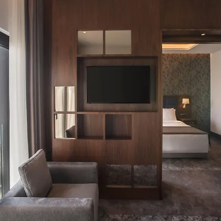 - Tuzla Bay By Ihg Istanbul