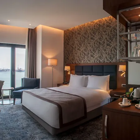 - Tuzla Bay By Ihg Istanbul