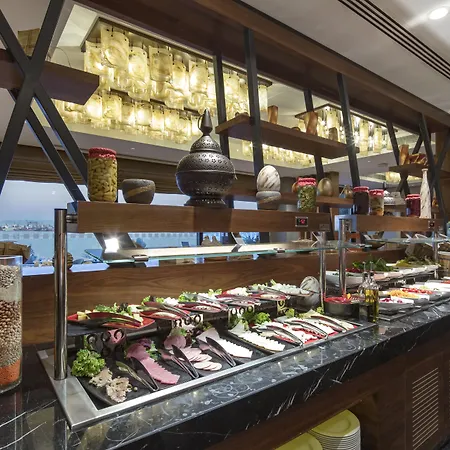 - Tuzla Bay By Ihg Hotel Istanbul