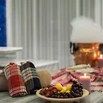 - Tuzla Bay By Ihg Hotel Istanbul