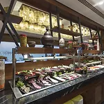 - Tuzla Bay By Ihg Hotel Istanbul