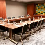 - Tuzla Bay By Ihg 4* Istanbul